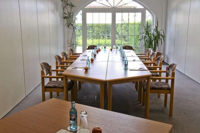 Hotel-Restaurant Zur Krone Löhnberg Negócio foto